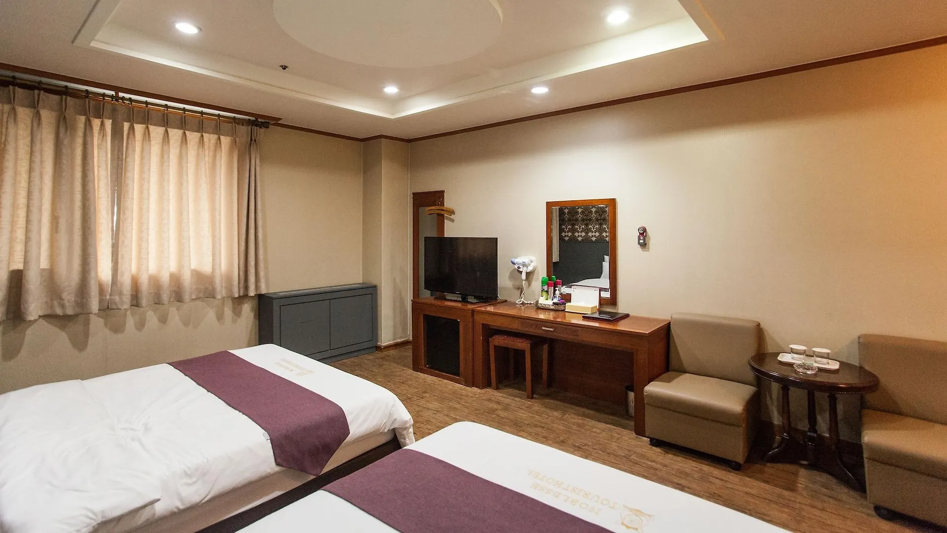 Noblesse Tourist Hotel Seul